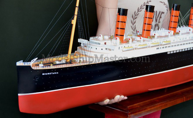 MAURETANIA ocean liner model